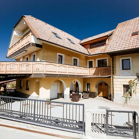 Mama Mia Apartma Radovljica