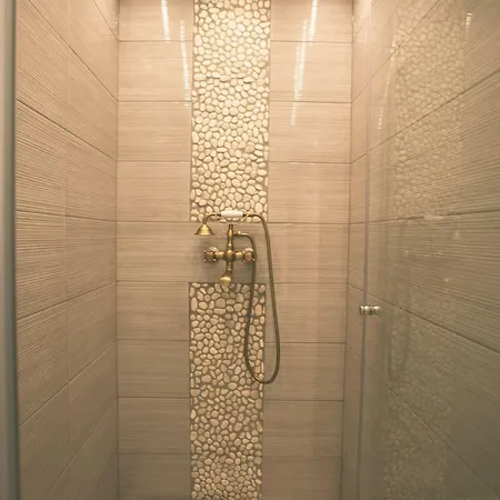 Mama Mia 拉多夫吉卡