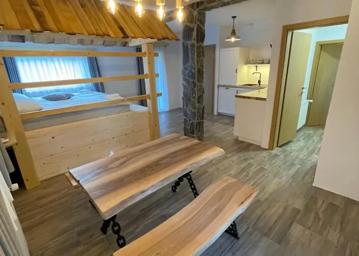 Mama Mia * Radovljica